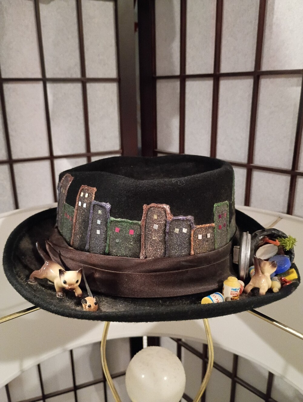 True Vintage 3D Handmade Y2K Black Fedora Hat Cap Cat City/Dumps Scene 80's